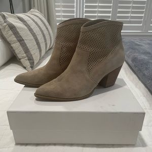 Treasure & Bond Suede Booties